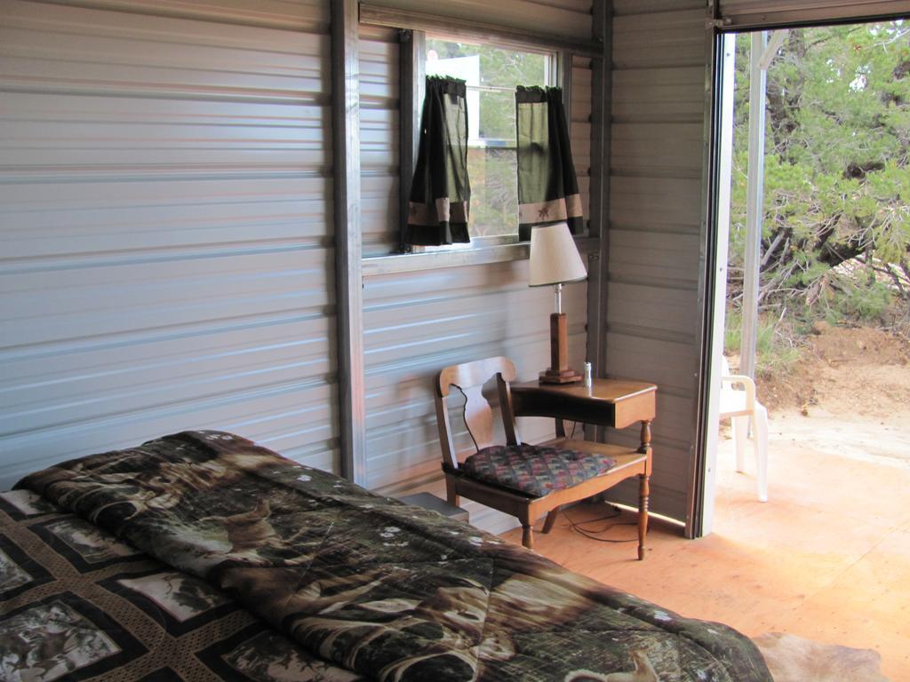 Lupine Cabin, Glamour Camping, Stunning Skies And Sunrise Views Монтічелло Екстер'єр фото